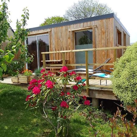 Tiny House Dans Jardin Arbore Perros-Guirec Exterior photo
